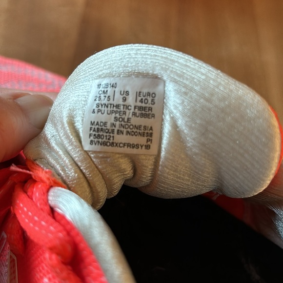 ASICS GEL-Nimbus TOKYO - Picture 8 of 9